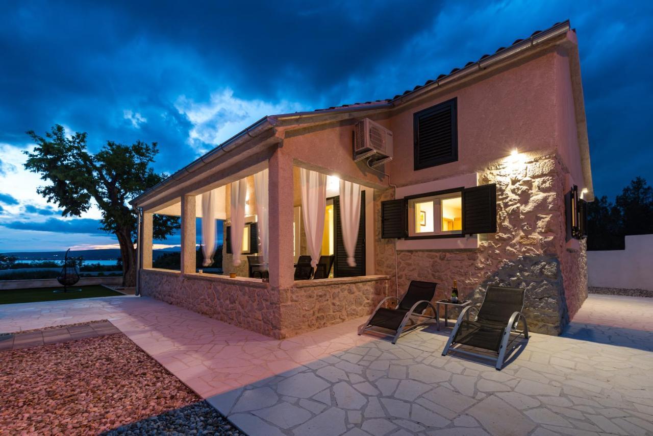 Holiday Home Figurica Novigrad  Buitenkant foto