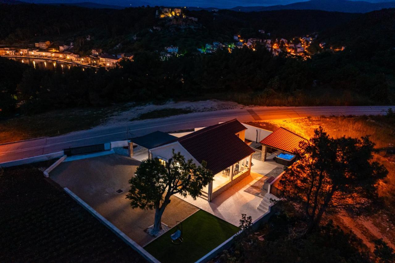 Holiday Home Figurica Novigrad  Buitenkant foto